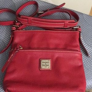 Dooney and Bourke cross body purse